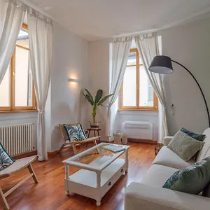 Appartement Urban Oasis - By Myhomeincomo Côme
