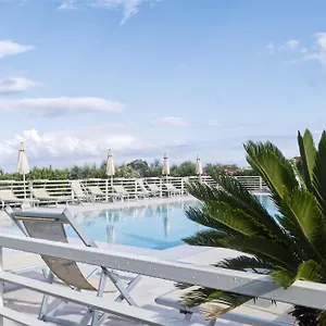  Farm stay Podere L'agave Italy